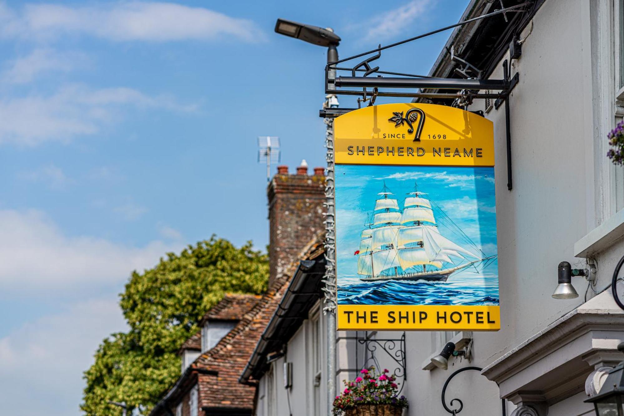 The Ship Hotel New Romney Exterior foto